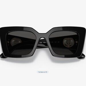 Burberry Daisy Sunglasses BE4344